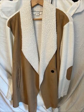 Simply Noelle Camel & Cream Sherpa Open-Front Teddy Jacket